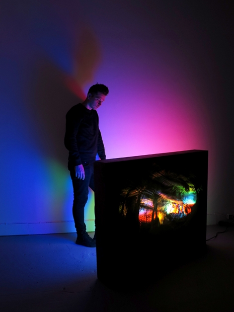 http://www.forum.mirunadragan.com/files/gimgs/th-28_GGallery_LightboxJason_site.jpg